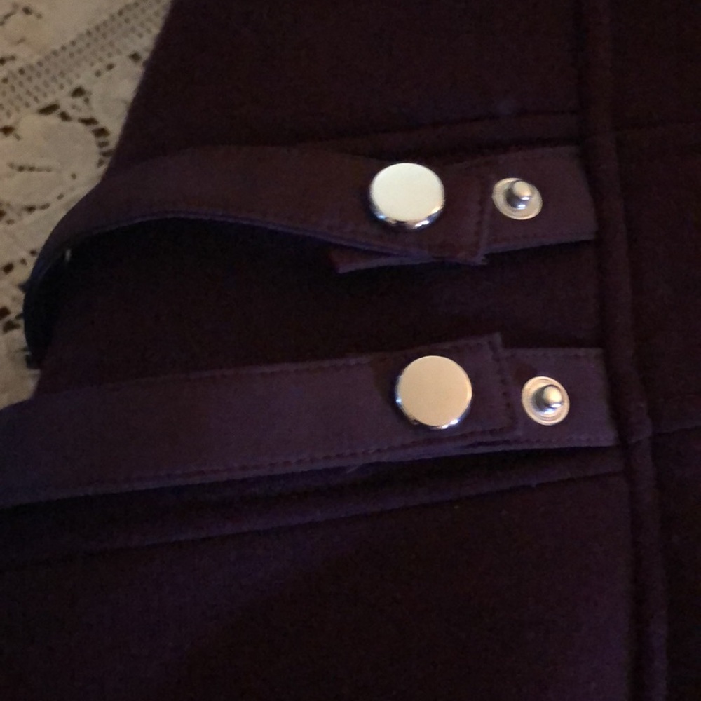 Jacket - Picture 7 of 8